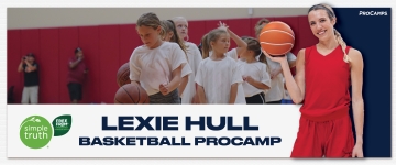 Lexie Hull 